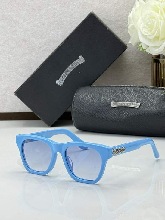 Picture of Chrome Hearts Sunglasses _SKUfw77797068fw